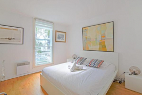 Apartment near Pigalle in Paris - Welkeys